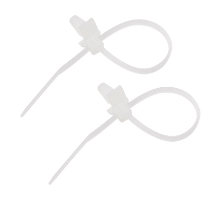 Хомут-стяжка нейлоновая с крепежным пистоном REXANT 100x2,5 мм, ø 2,4 мм, белая, упаковка 100 шт. Хомут-стяжка нейлоновая с крепежным пистоном REXANT 100x2,5 мм, ø 2,4 мм, белая, упаковка 100 шт.