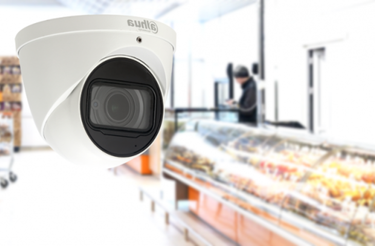 в магазине фото